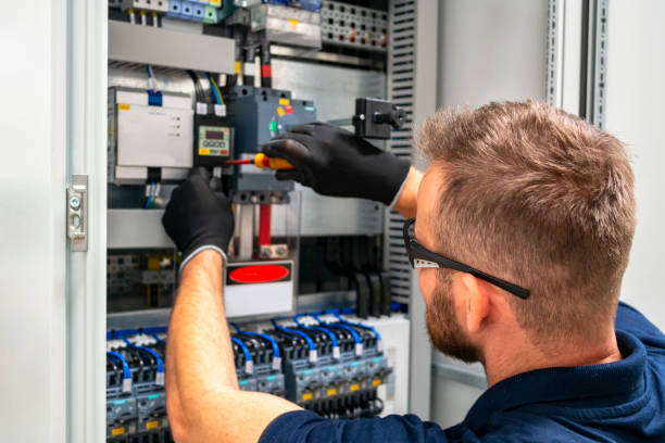 Best Electrical Contractors for Businesses  in Pearisburg, VA